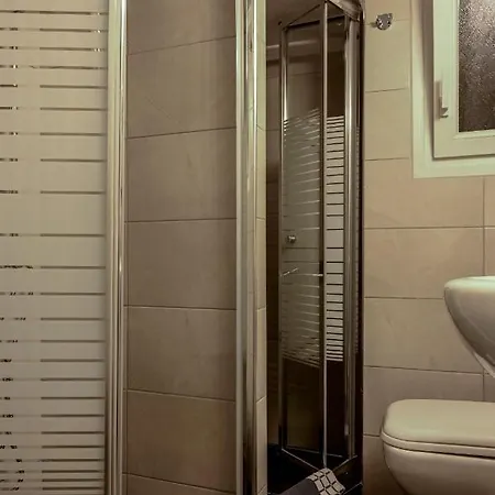 Center Deluxe 塞萨洛尼基