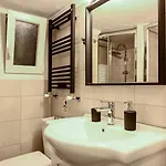 Center Deluxe Apartamento