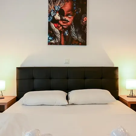 Center Deluxe * Thessaloniki
