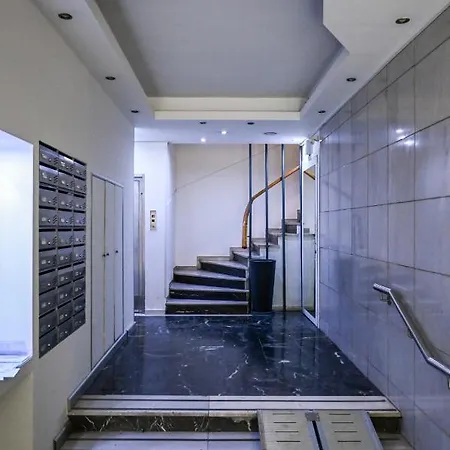 Center Deluxe Apartment
